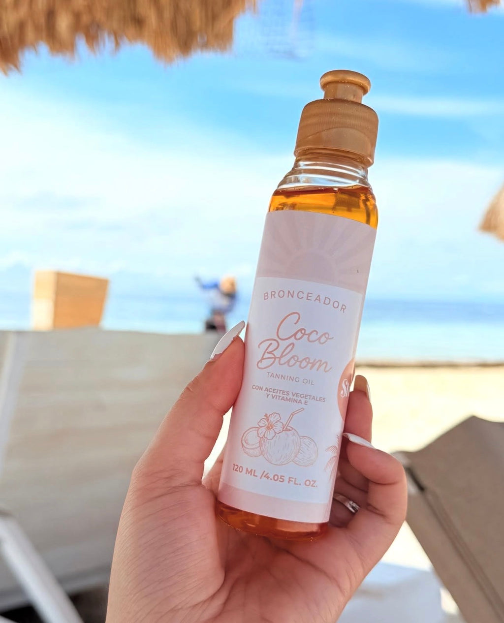 Aceite Bronceador corporal coco Bloom Glow shine by Yaja